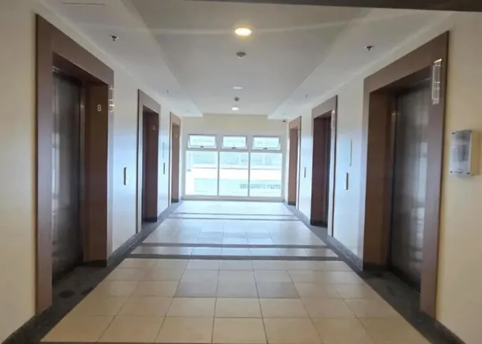 Apartment New Near Lasalle, Pgh, Upm, Lrt, Moa, Makati *