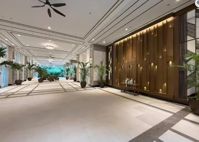 New Near Lasalle, Pgh, Upm, Lrt, Moa, Makati Apartment *